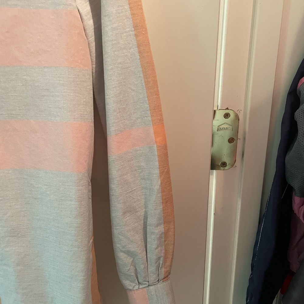 Burberry Brit button up blouse size medium.  Pretty balloon 3/4 sleeves.
